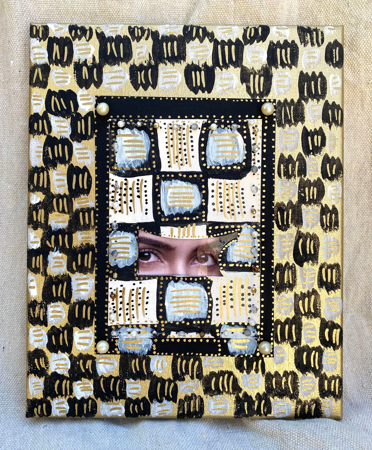 Checkerboard Macaroni Eyes