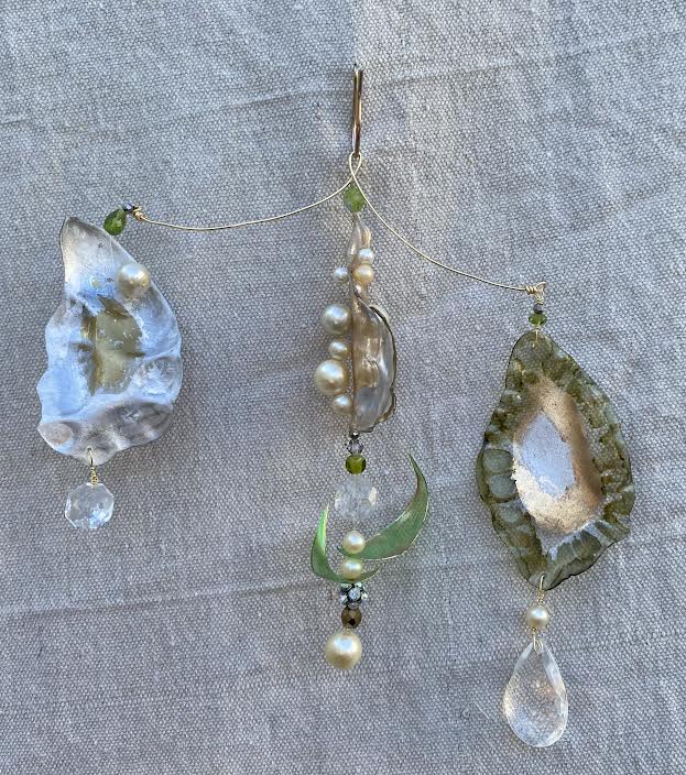 Small oyster hanging